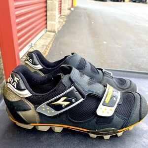 Diadora Chili Women’s Black Yellow Leather Cycling Cleats Size 37/6US